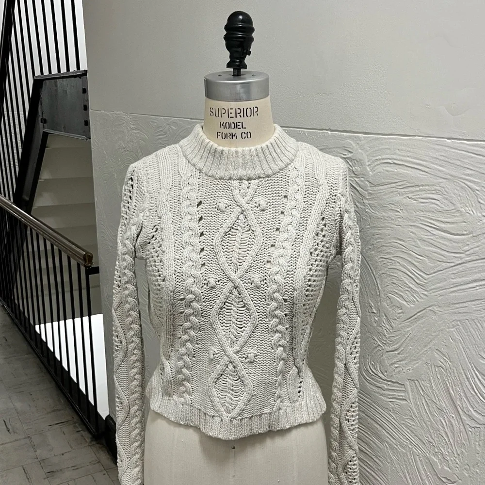 Cropped chunky knit sweater by Rachel Roy, flattering style with high waisted - Picture 2 of 7